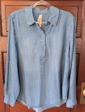 Liverpool Light Wash Denim Shirt - Light Blue